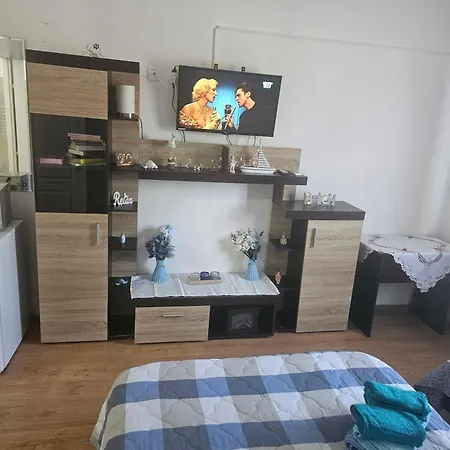 Apartment Andedi